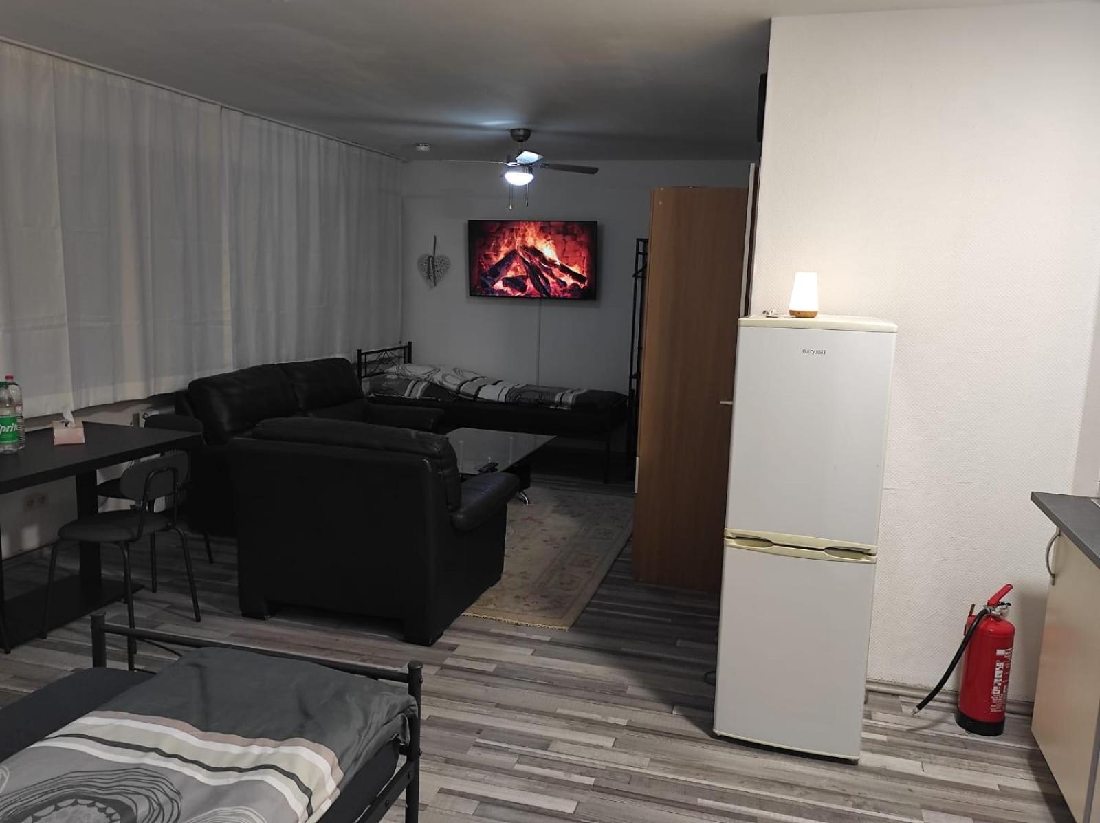 Ferienwohnung Im Zentrum Von Oberhausen Inklusive Wlan Exterior photo